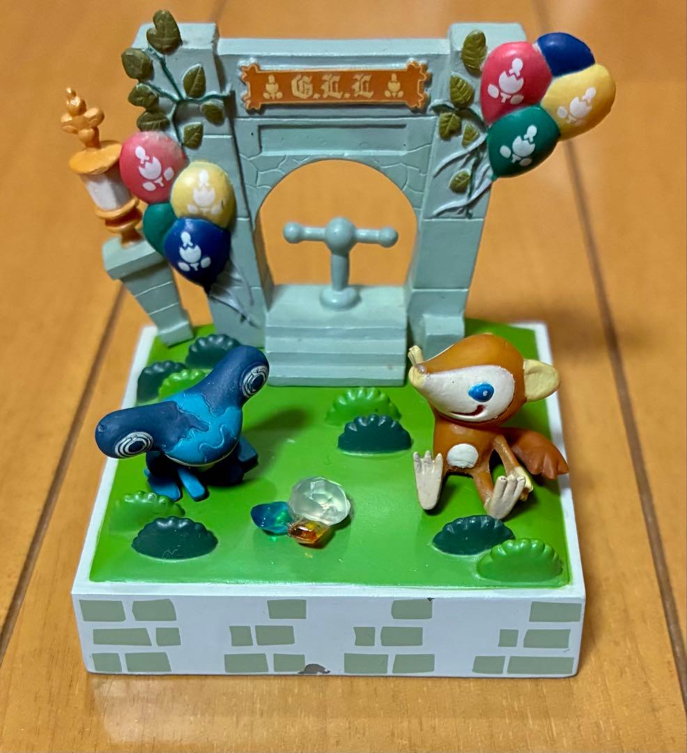 旧 クラシック リヴリーアイランド　フィギュア & シャーペン & ボールペン