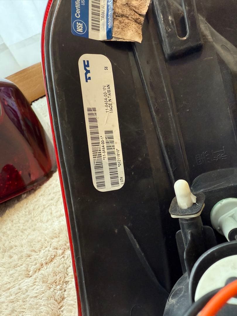 スバルxv/インプレッサスポーツ　GP7 usテールライト