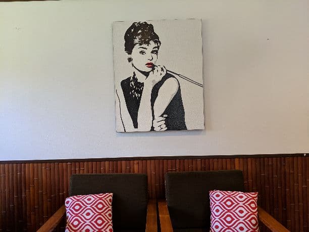 バリ島　絵画　女性像