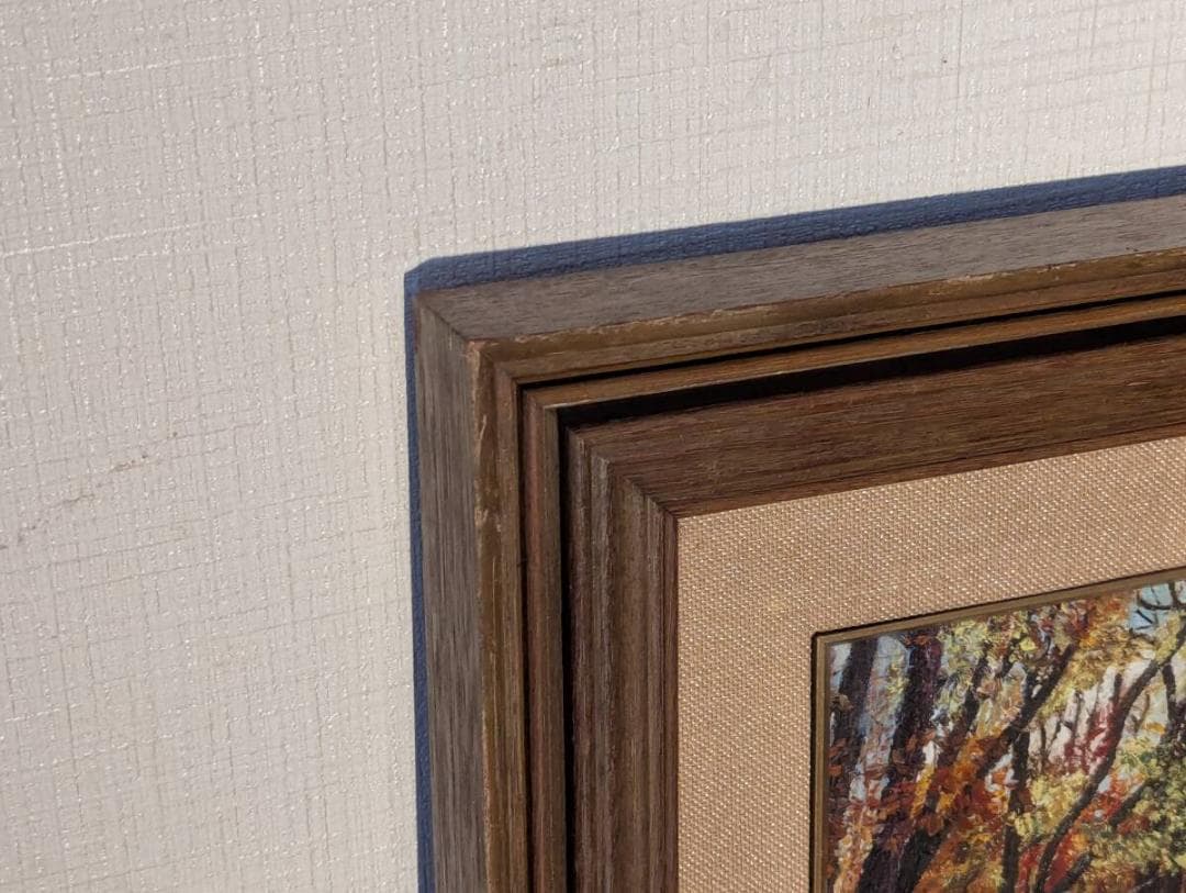 【真作】絵画　油彩4号　渓流の秋彩　鮮やかな紅葉と水音が響く風景画　Y89