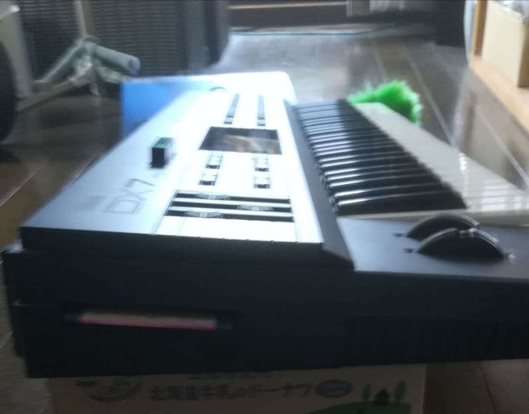 断捨離　月一回サウンドチェックしています。最終値下げしました　DX-7IIFD
