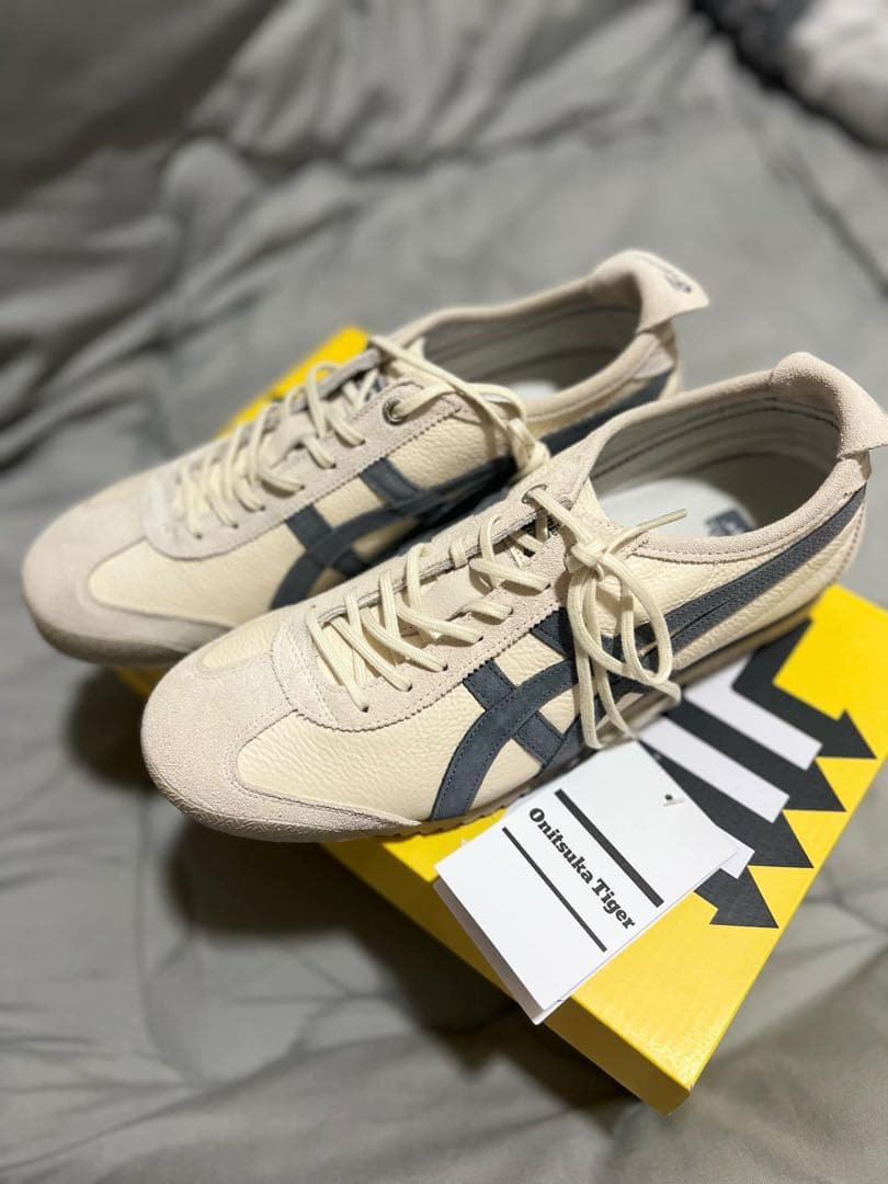 Onitsuka Tiger Mexico 66 アイボリー スニーカー