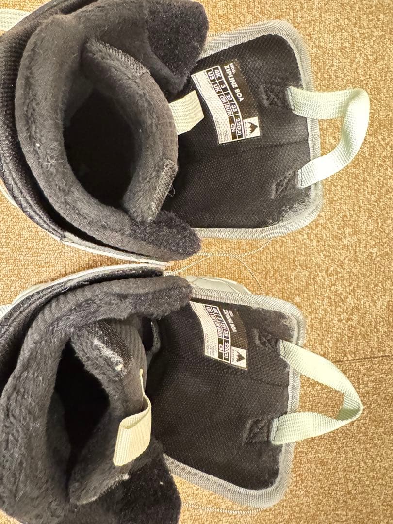 Burton Zip Line 子ども用スノーボードブーツ 4K 22cm