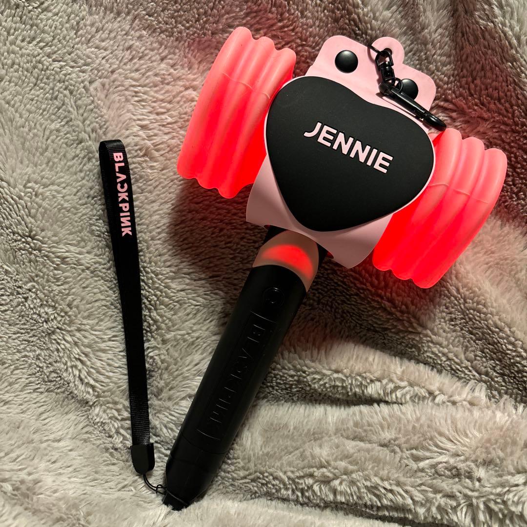 BLACKPINK JENNIE ペンライトホルダー付き