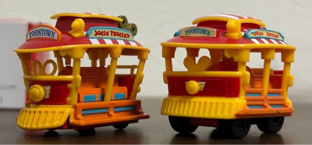 ディズニー トミカ チョロQ ビークルコレクション ジョリートロリー 2台セット