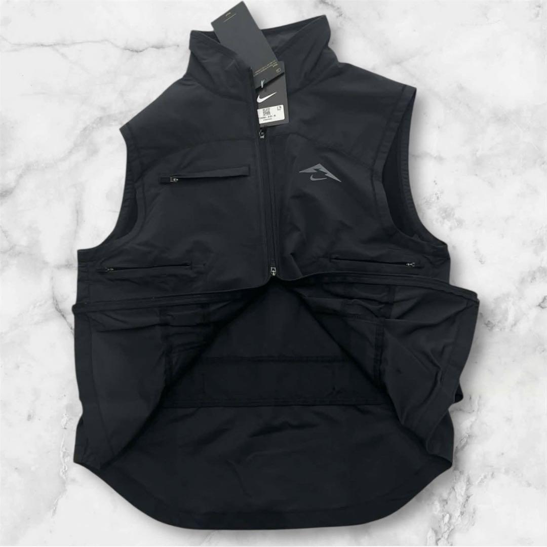 Nike ブラック レディースベスト