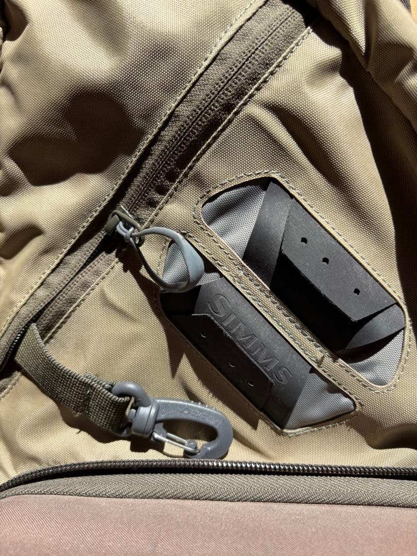 SIMMS　ヘッドウォーター　スリングパック【美品】