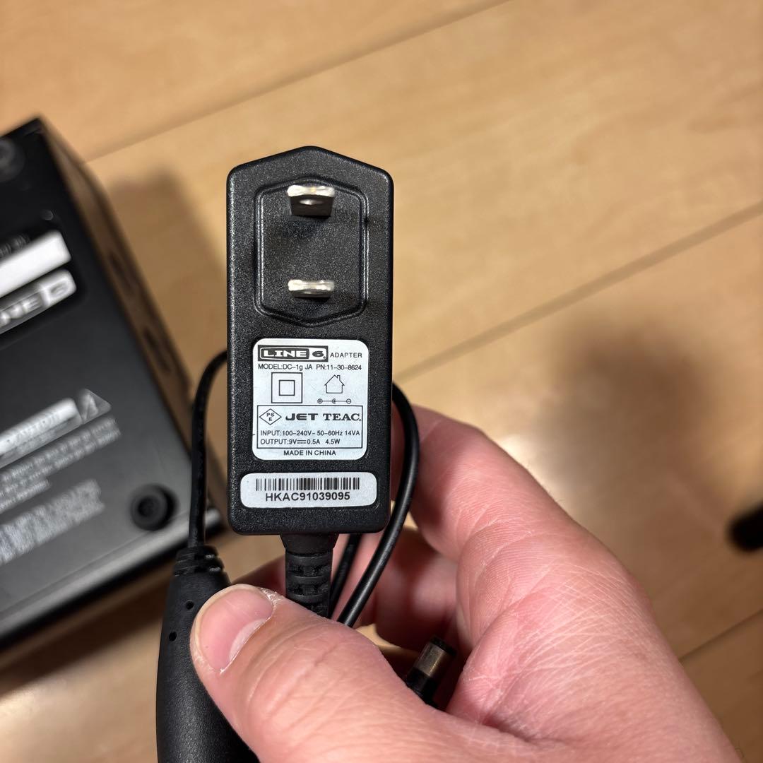 LINE 6 M5 Stompbox Modeller 本体