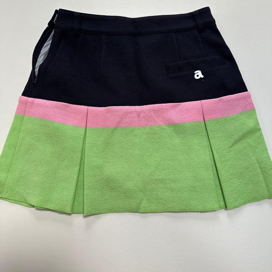 アルチビオ、グリーン素敵なスカート、新品未使用　31900円