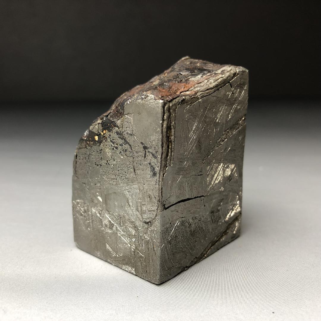 アルタイ隕石　エンドカット 鉄隕石　外皮付き隕石　原石　重さ約455ｇ