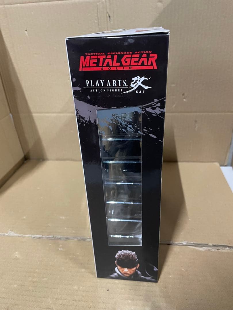 PLAY ARTS改 ソリッド・スネーク アクションフィギュア