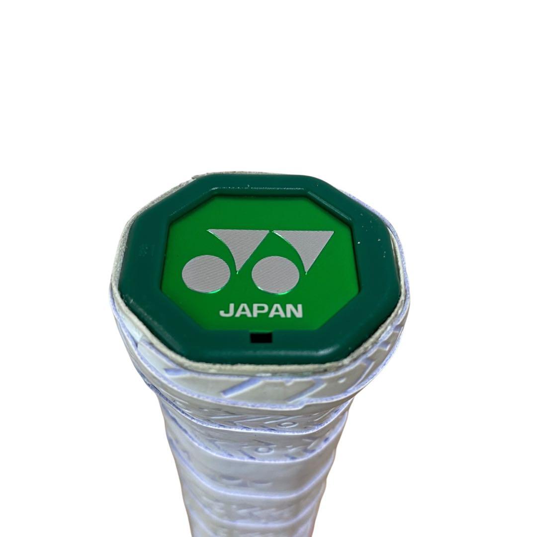 ≪美品≫YONEX Vコア 100 G1 サンドベージュ 07VC100 硬式