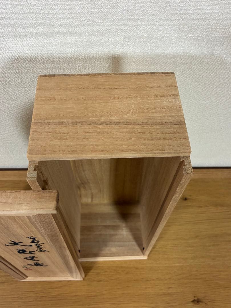 004【美品・箱付き】観音菩薩像　北村西望作『大慈無邊』青銅、本金彩