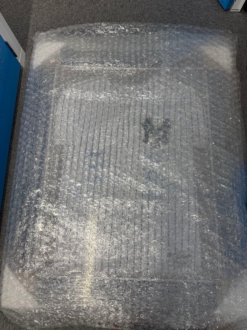 【本物・直筆サイン入りユニフォーム】ヤンキース：松井、ジーター等　WS優勝記念品