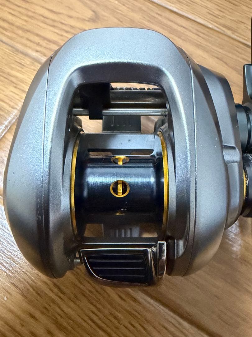 シマノ 09 アルデバラン mg7