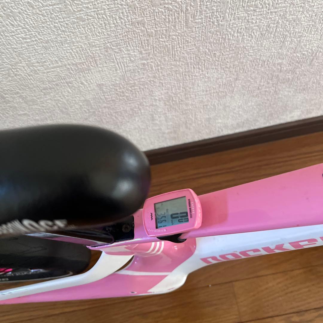 ROCKFISH GTRPRO 12インチ ピンク ストライダー