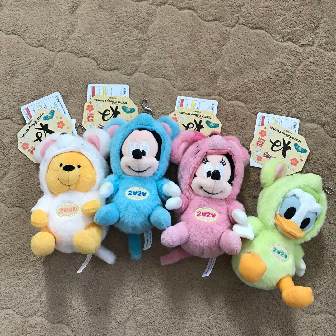 ミッキー　ミニー　プーさん　ドナルド　ぬいぐるみバッジ　干支　2020年