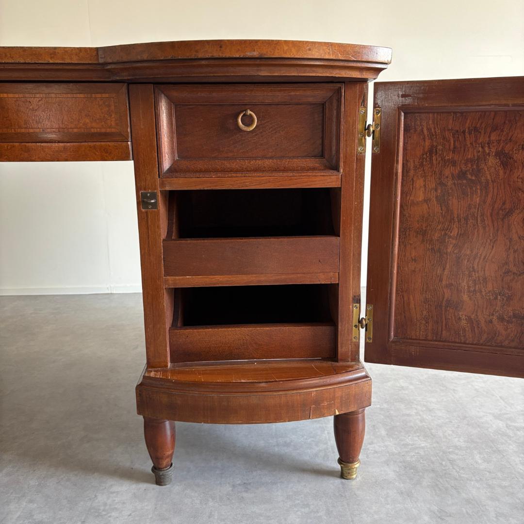 ロココ様式 ラグジュアリーデスク　レザートップ＆真鍮装飾付き鍵付き収納