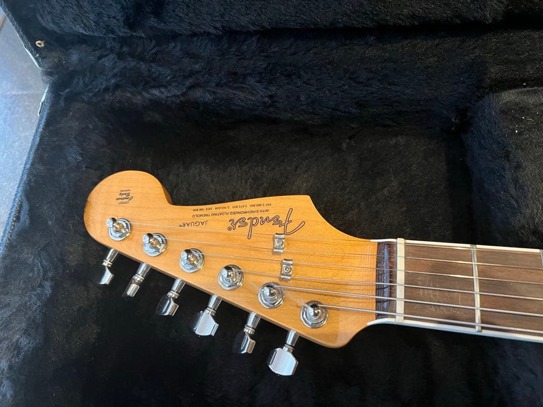 Fender  COBAIN JAGUAR NOS カートコバーン