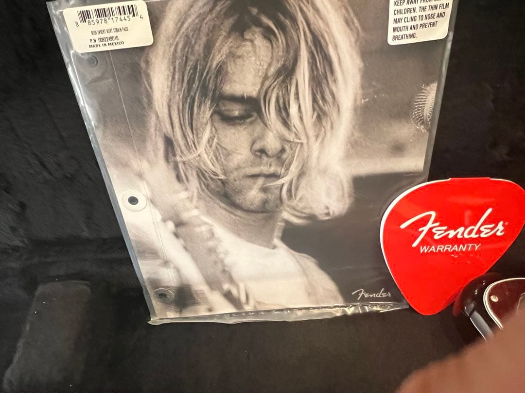 Fender  COBAIN JAGUAR NOS カートコバーン