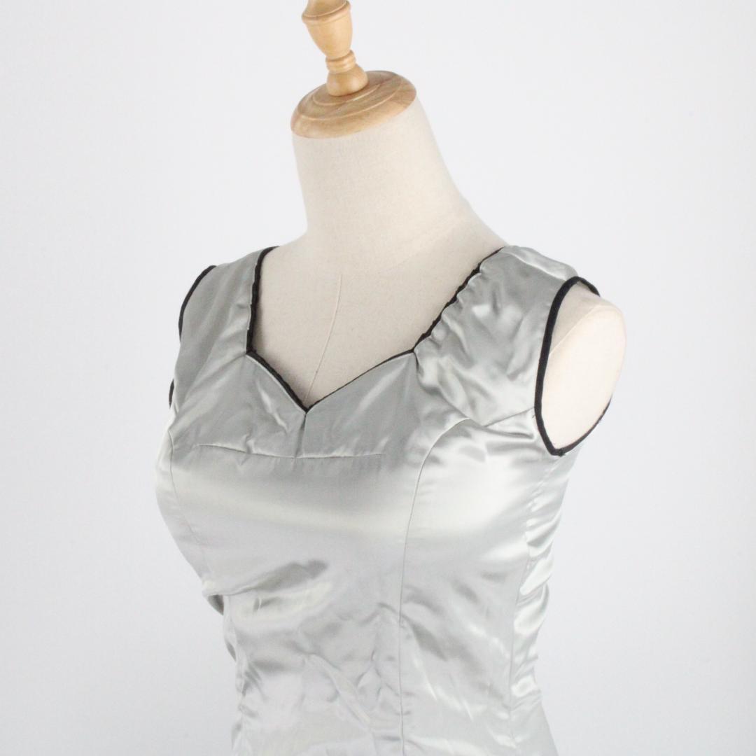 【美品 フラメンコ衣装】光沢シルバーグレー×ブラック ドレス 胸パット付き