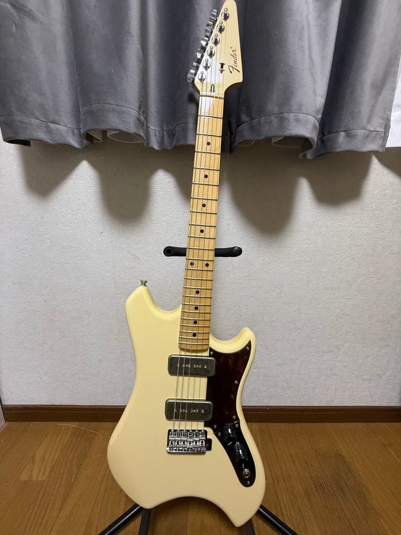 Fender Daiki Tsuneta Swinger 常田大希シグネイチャー