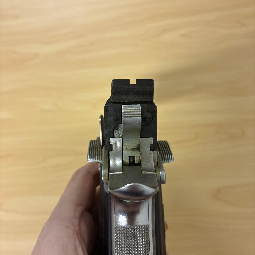 Western Arms シルバー ブラック