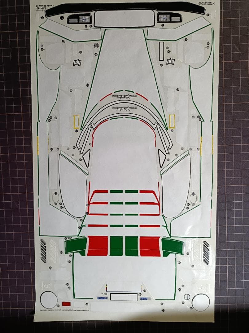 絶版　HPI 1/10 ランチア ストラトス ボディ　未完成品