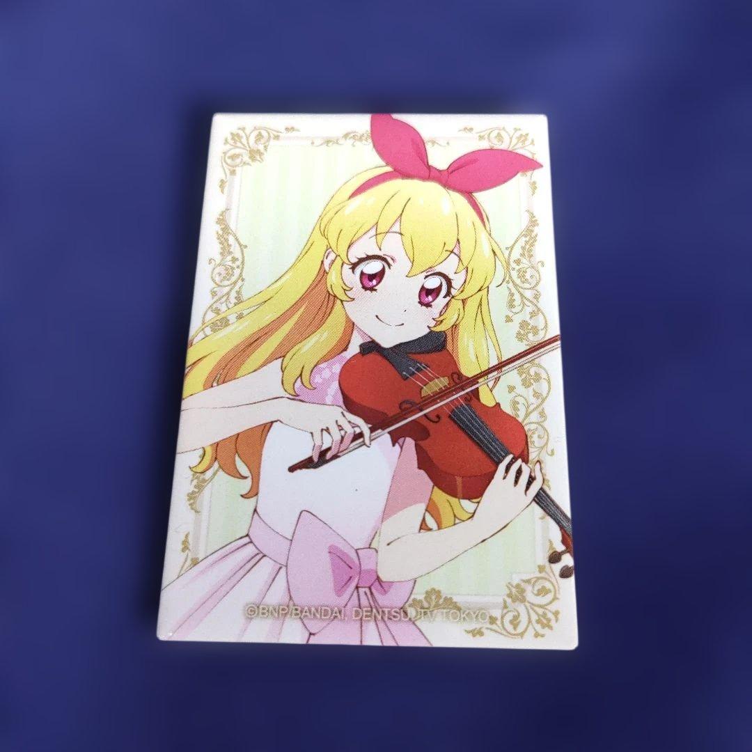 オケカツ！　ポートレート缶バッジ　星宮いちご