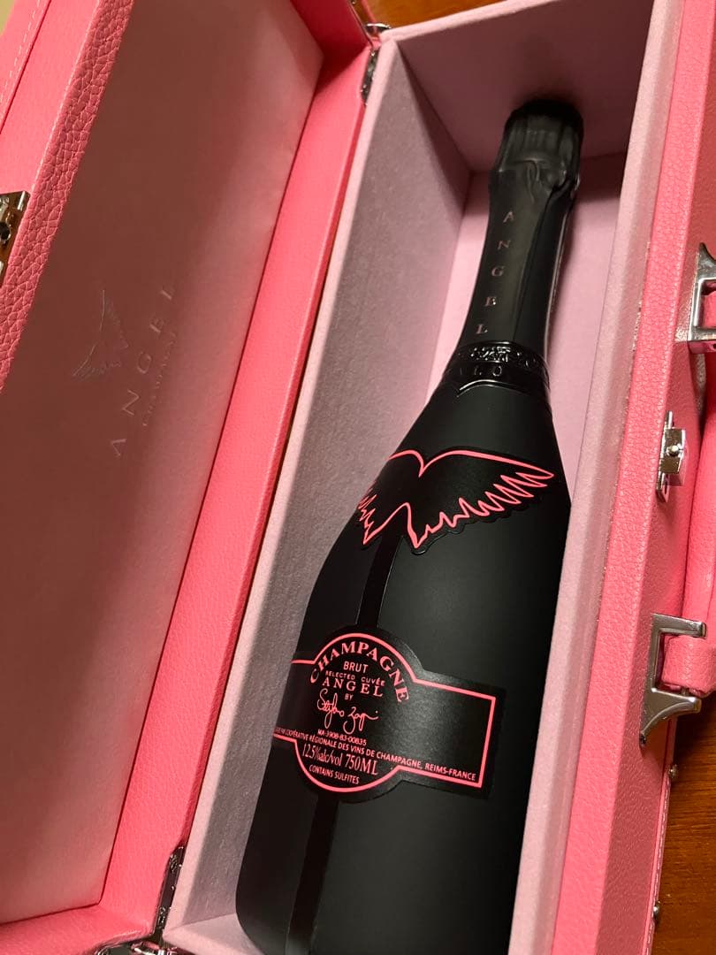 ANGEL HALO PINKシャンパン 専用ケース付き