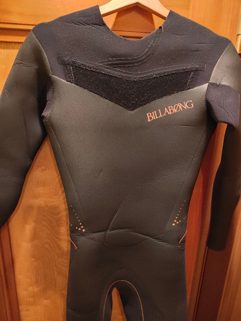 【美品】BILLABONG　正規品　高級ウエットスーツ　セミドライ　ノンジップ