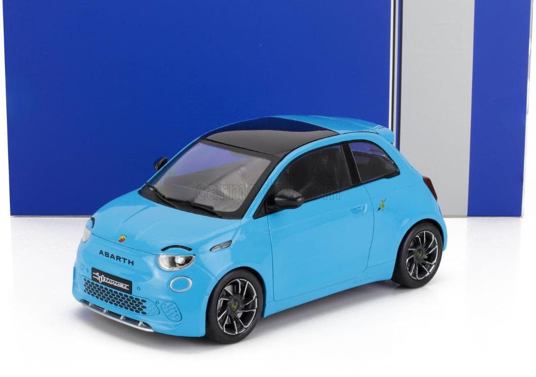 MCG /イクソ 1/18 アバルト 500e 2024 (ライトブルー)