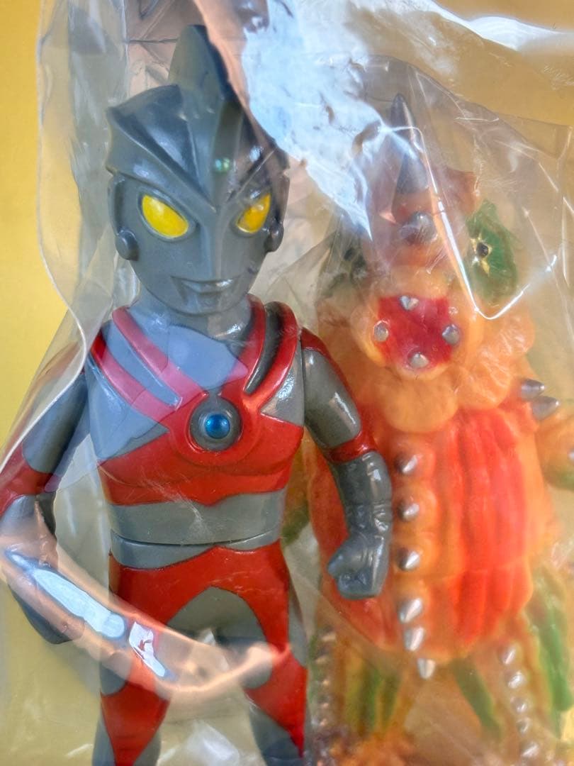 マックストイ ミニソフビ怪獣シリーズ ウルトラマンエース/サボテンダー　マルサン