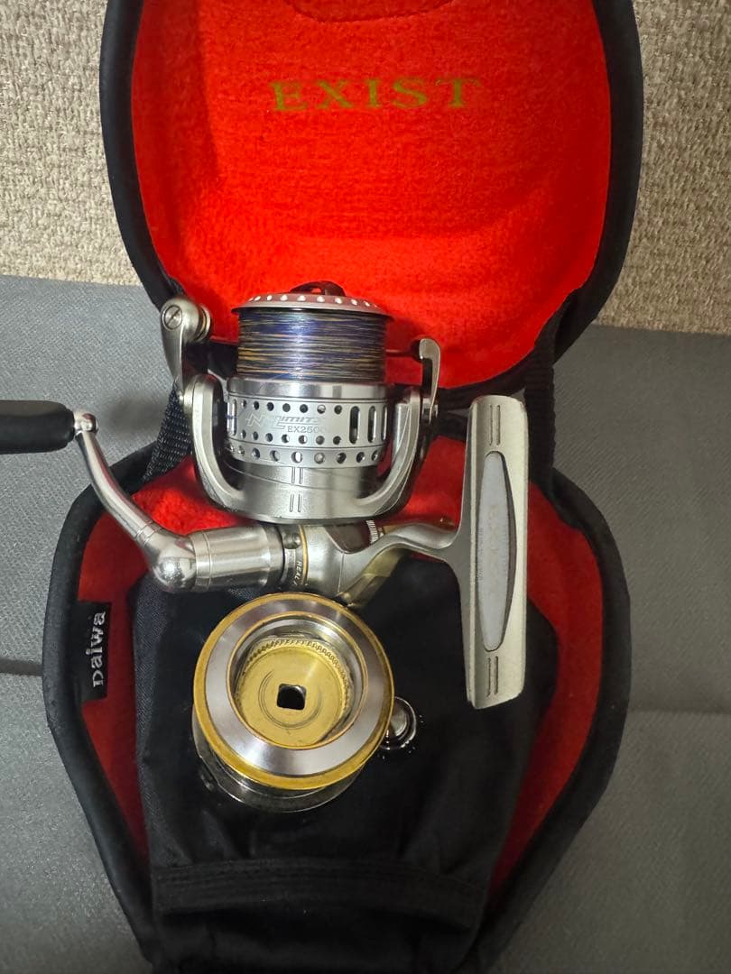EXIST ダイワ イグジスト2506 リール