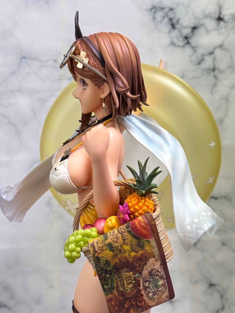 開封品　ライザリン・シュタウト 水着Ver. 1/4 　フィギュア　デザインココ