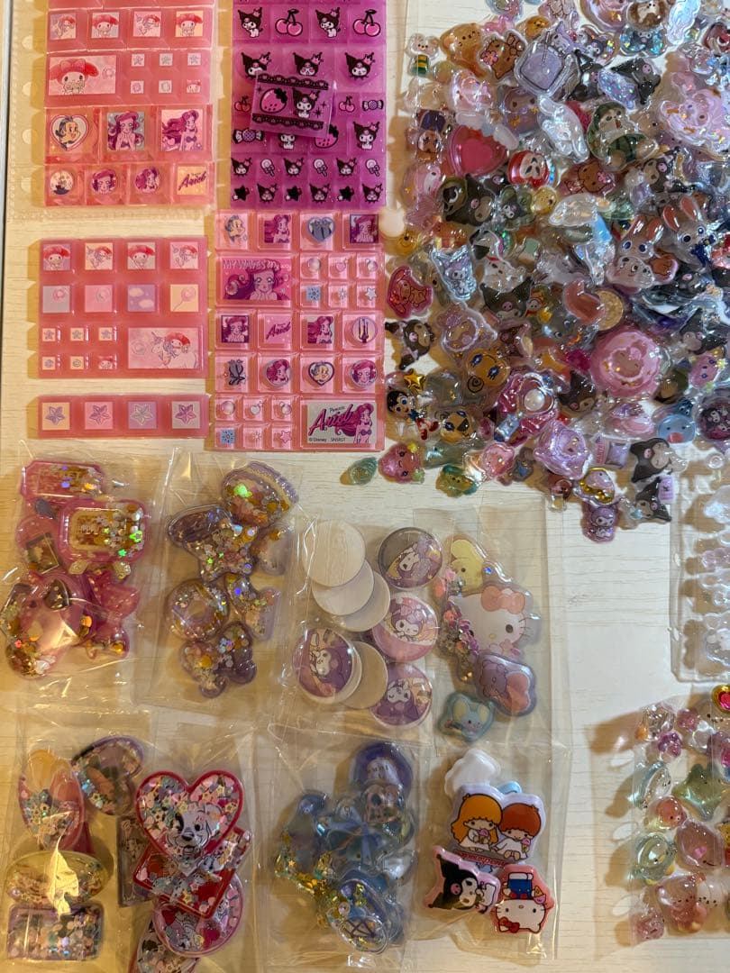 シール　ボンボンドロップシールなど