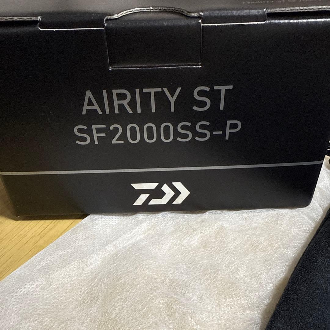 DAIWA エアリティ ST SF2000SS-P スピニングリール
