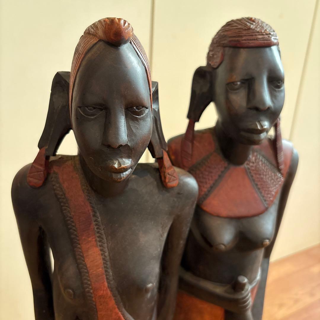 アフリカ民芸品　アンティーク60㎝サイズ　タンザニアマサイ族　木彫りペア人形