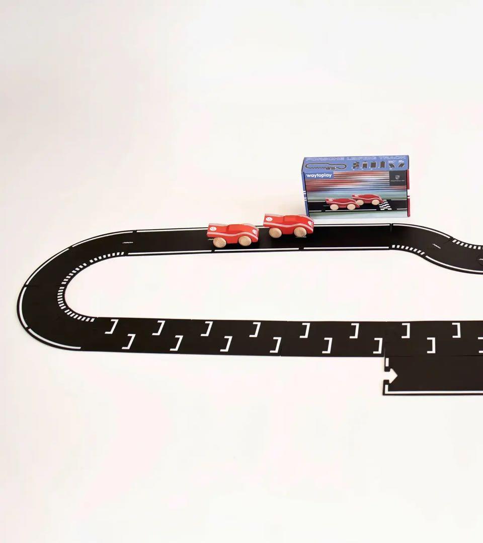 新品　PORSCHE LEIPZIG TRACKポルシェ　ライプツィヒ　おもちゃ