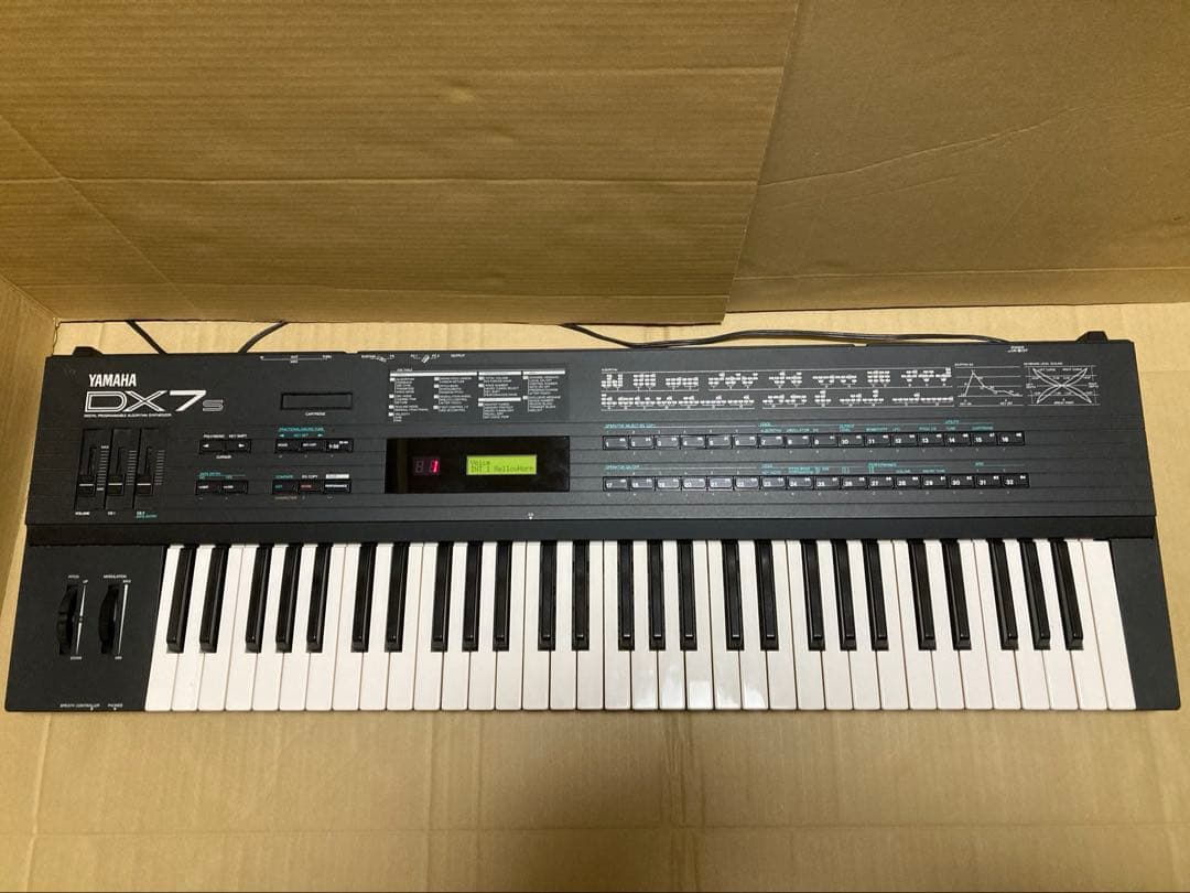 YAMAHA DX7s シンセサイザー キーボード ヤマハ 071003