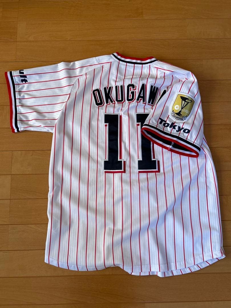 値下げ‼️東京ヤクルトスワローズ　優勝ワッペン付きユニフォーム奥川恭伸Ｍ