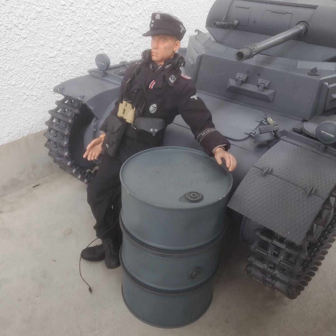 1/6スケール ドイツ軍戦車 模型 軍人フィギュア付き　値下げ交渉可