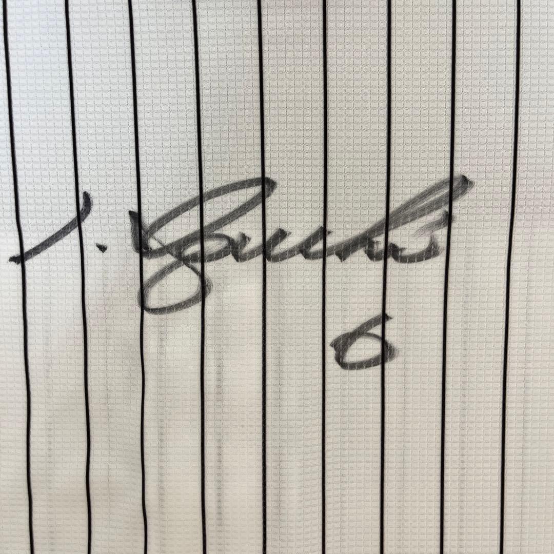 千葉ロッテマリーンズ　井口資仁　直筆サイン入り　BBM ホームユニフォーム