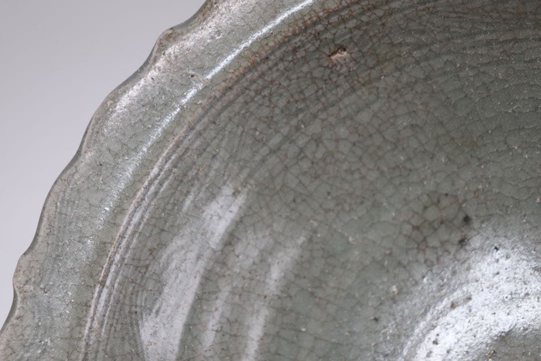 中国　明時代　青磁大皿　送料込み0929