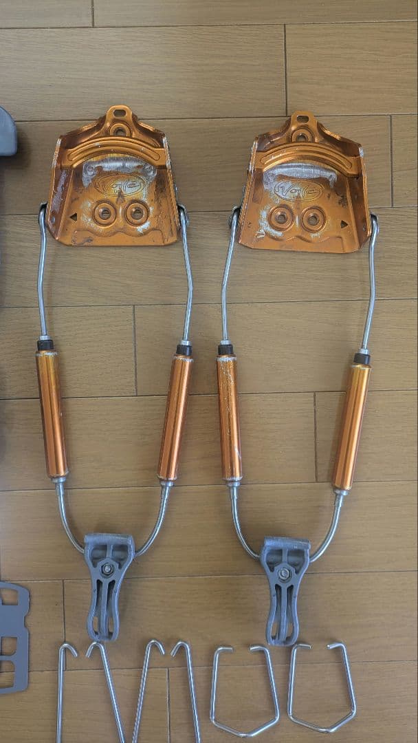 テレマークビンディング　ボレーハイドワイヤー