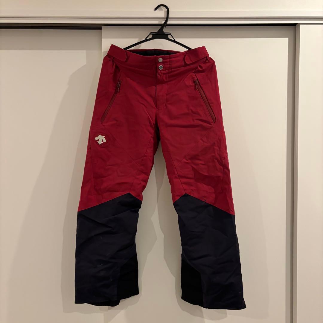 【美品】DESCENTE スキーウェア上下セット 22/23モデル Mサイズ