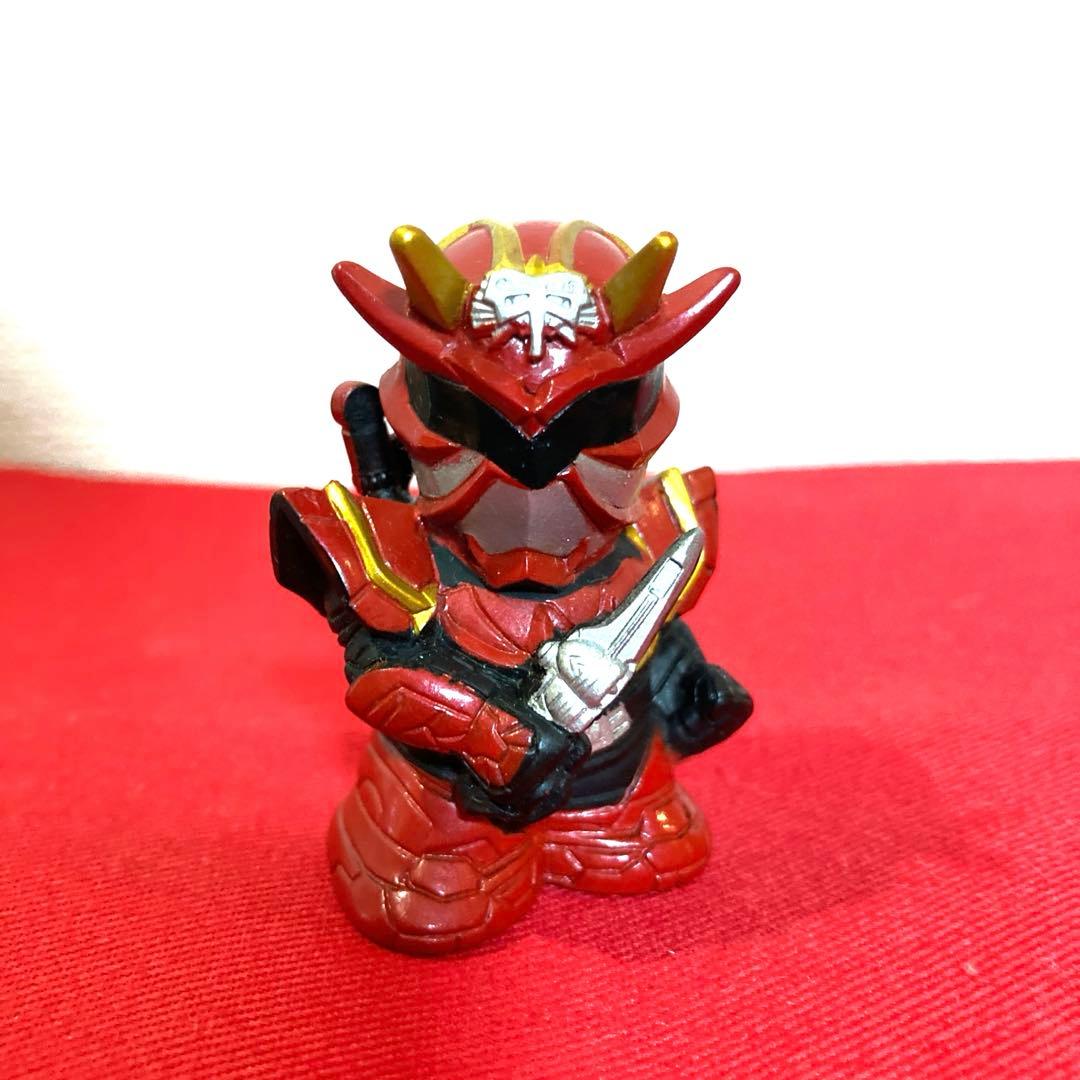 仮面ライダーアームド響鬼 フィギュア 当時物 CSM SHF 真骨彫 希少 赤黒