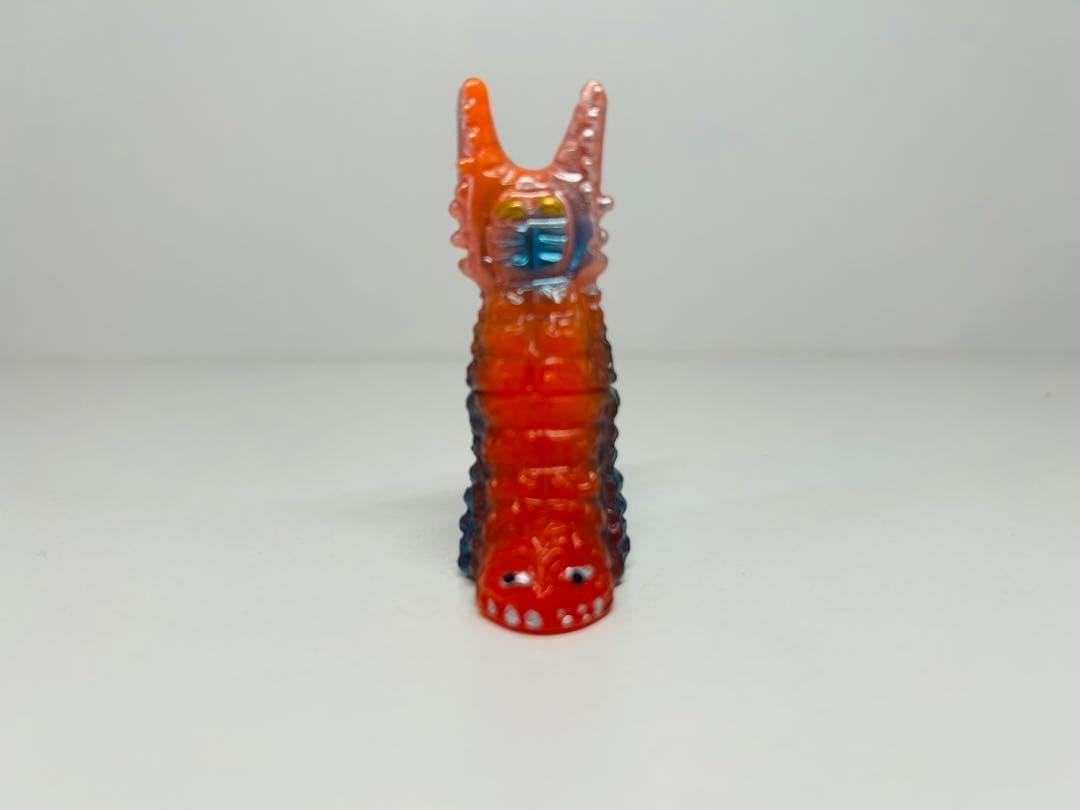 d*9様 ぶたのはな　じゃんけんバトル　ツインテール　ソフビ ウルトラマン　怪獣