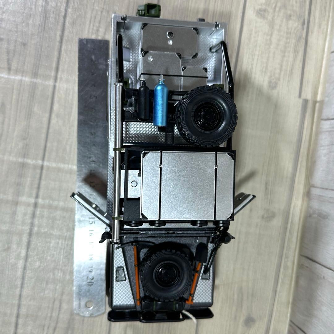 ランドローバー ディフェンダー ムービーエディション 「トゥームレイダー」