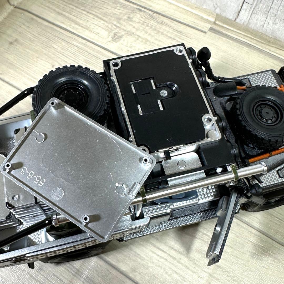 ランドローバー ディフェンダー ムービーエディション 「トゥームレイダー」